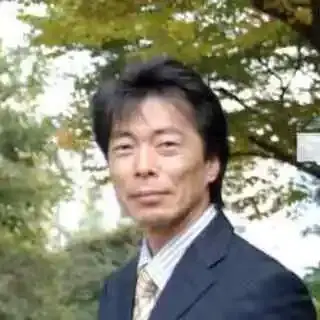玉理　誠