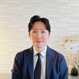 峰岸 格也