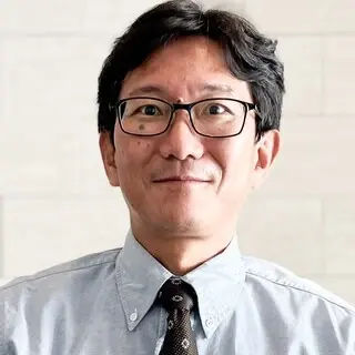 椎根 偉吉