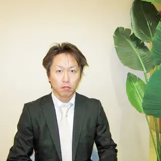 小嶋　輝一