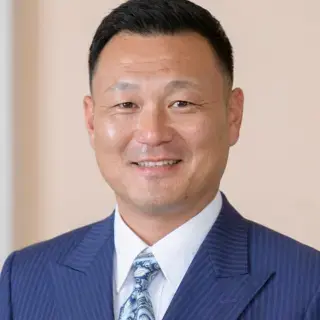 新井　辰樹