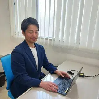 浅見　龍一