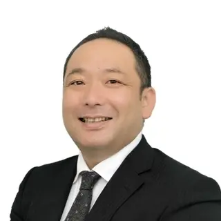 山本　秀和