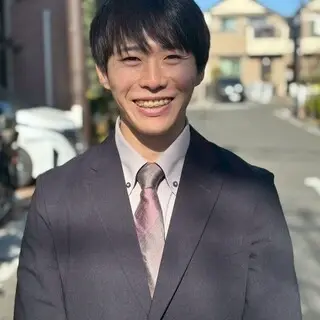 金　成優